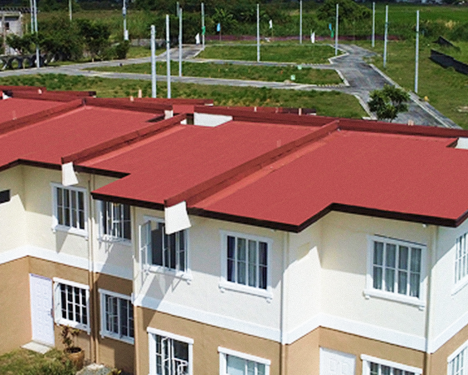 Townhouses at The Palms at Lakeshore residential development featured in real estate website design project by Kezia Braña